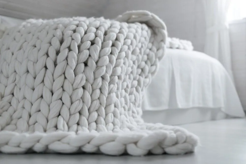 Bright WHITE Chunky Knit Blanket -Super Chunky Knit Merino Wool 40" x 63" Throw Blanket Giant Knit-Cuddly Ultra Soft