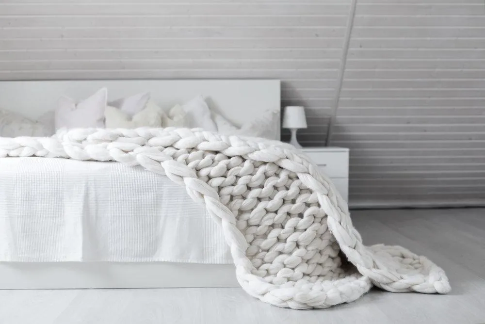 Bright WHITE Chunky Knit Blanket -Super Chunky Knit Merino Wool 40" x 63" Throw Blanket Giant Knit-Cuddly Ultra Soft