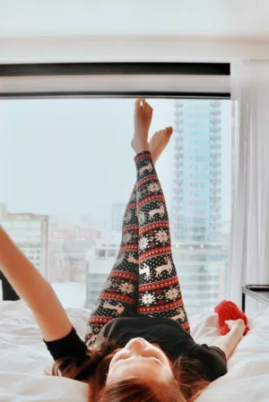 Yoga Waist 3" Red/White Reindeer Print QUEEN SIZE Leggings